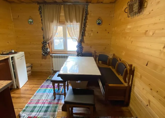 сімейний номер 1 у ані *